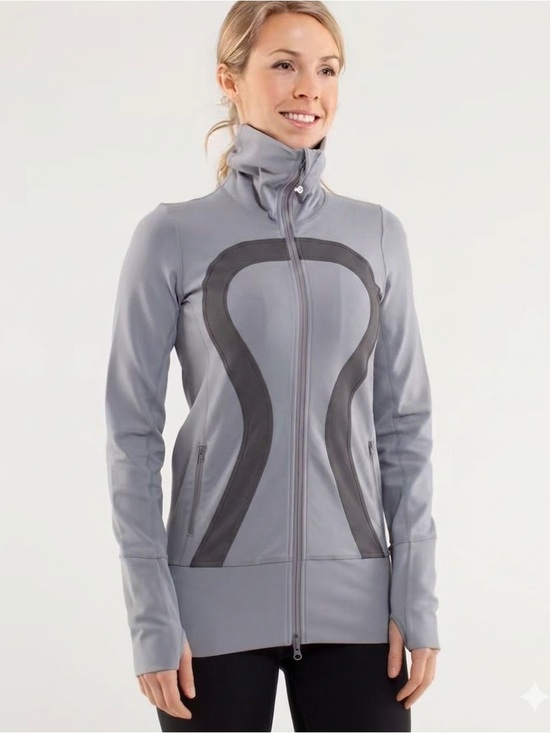 lululemon athletica Tops - LULULEMON In Stride Women's Gray Full-Zip Athletic Jacket Sweatshirt Size 10